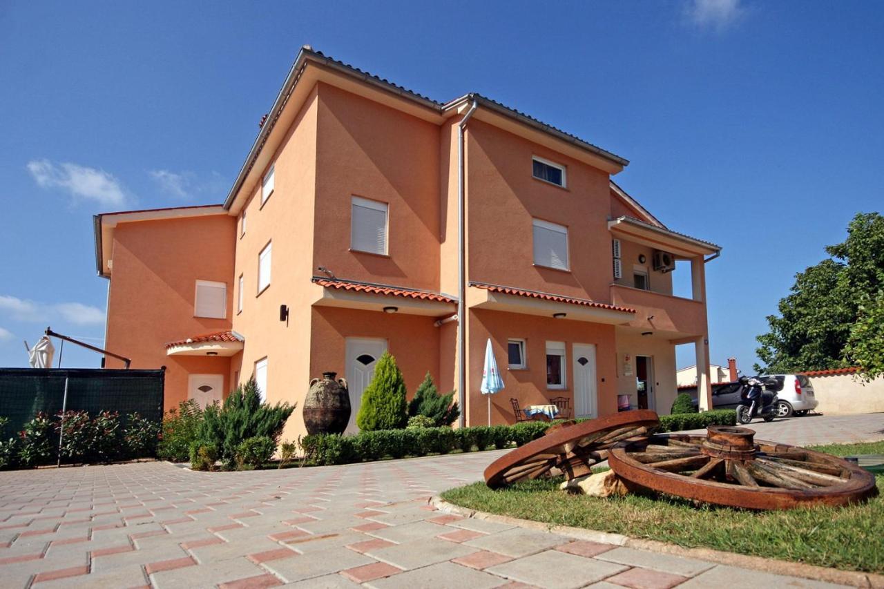 Villa Mihaela Fažana Εξωτερικό φωτογραφία